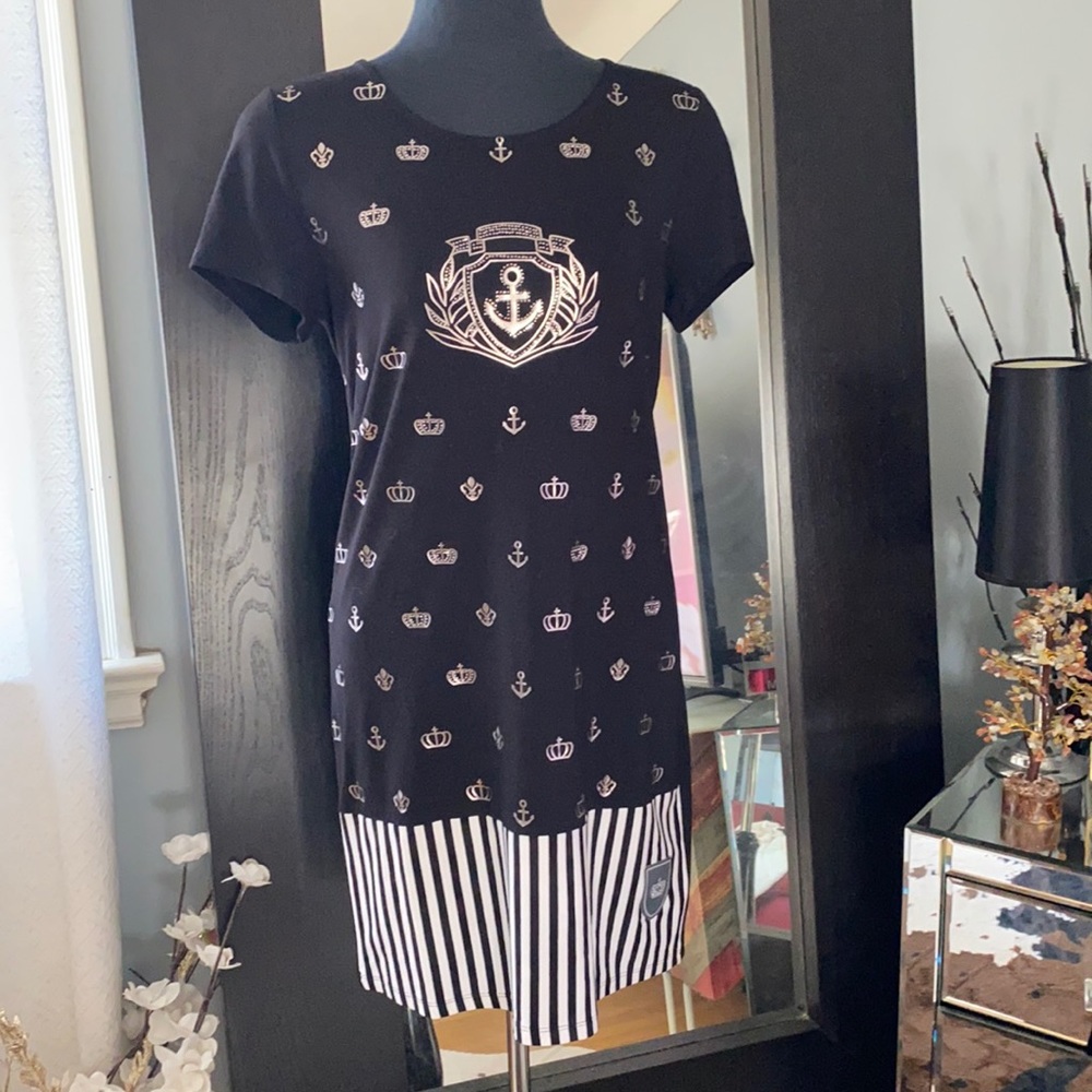 Beautiful black and silver sailing queen dress